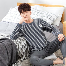 Load image into Gallery viewer, 2019 New Style Men's Pajamas Set Autumn Winter Warm Flannel Thicken Male Pajamas Sets Long Sleeve Sleepwear Top +Pant Leisure